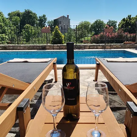 Rustica Holiday home Buje